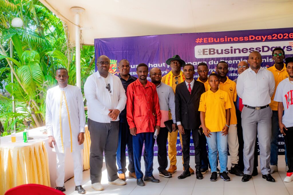 Photo de famille 02 - #EBusinessDays2026 conférence de presse